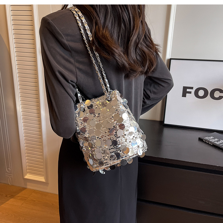 チェーン バッグ 高見えスパンコール装飾チェーンショルダーバッグ