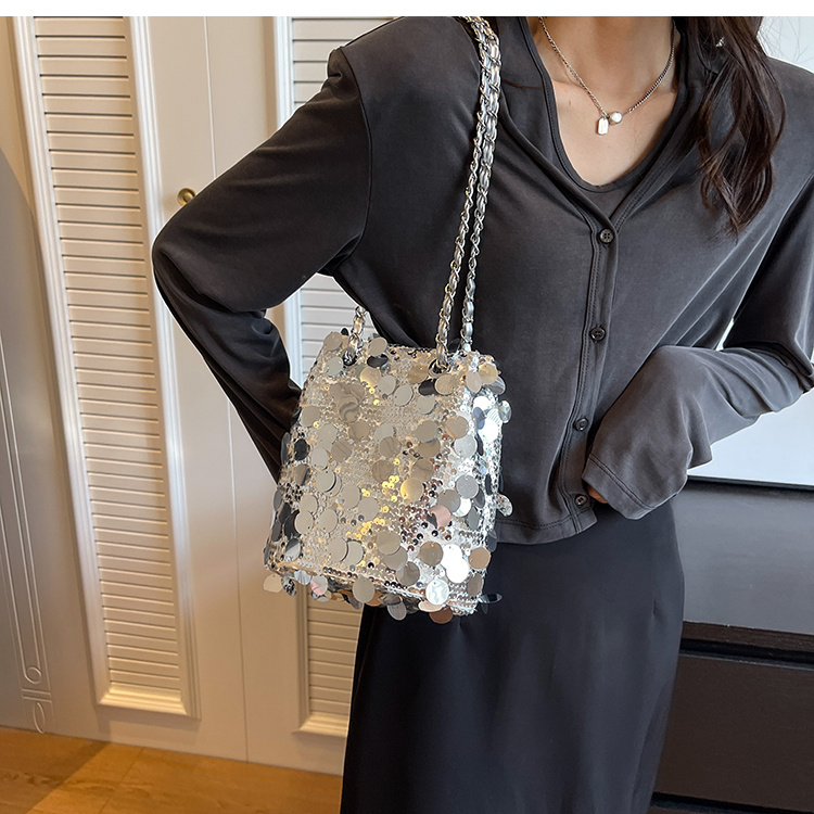 チェーン バッグ 高見えスパンコール装飾チェーンショルダーバッグ