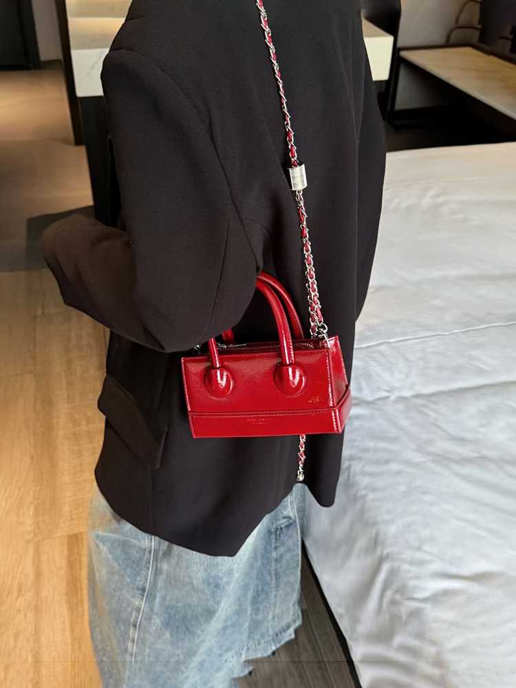 チェーンバッグ トート 都会的スタイルミニトート