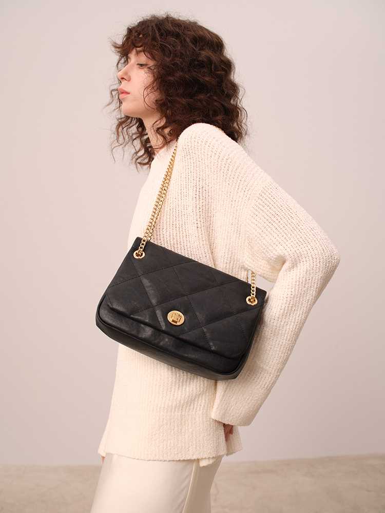 チェーンバッグ キルティング クラシック菱形ステッチショルダー