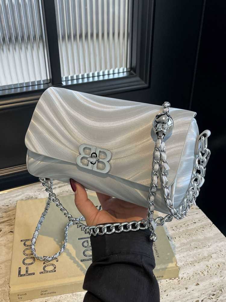 チェーン バッグ マーブル模様ショルダー金具付き