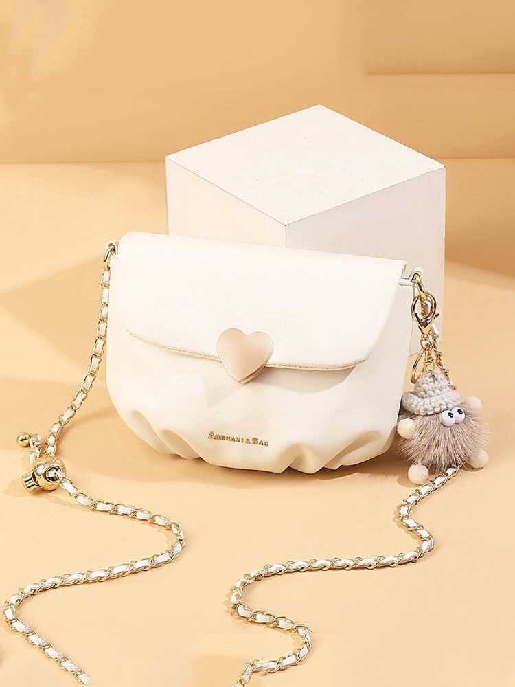チェーン バッグ ハート留め付きギャザーショルダー