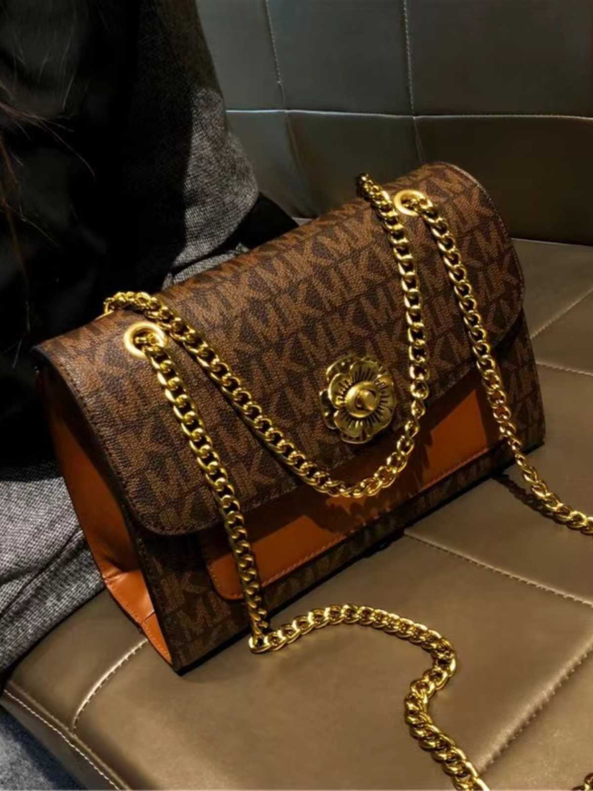 チェーン バッグ 花飾り付き格子柄チェーンショルダー