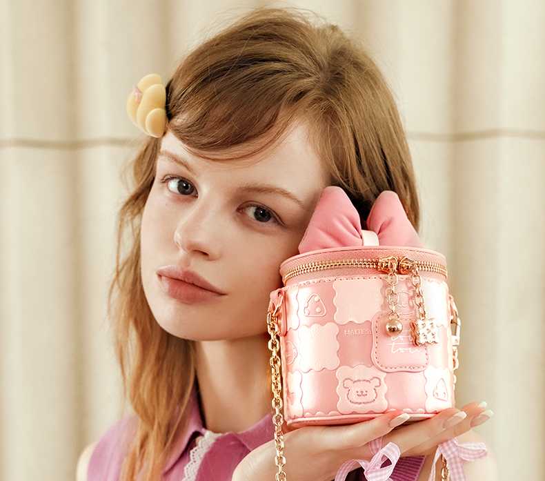 チェーン バッグ リボン付き筒型チェーンポシェット