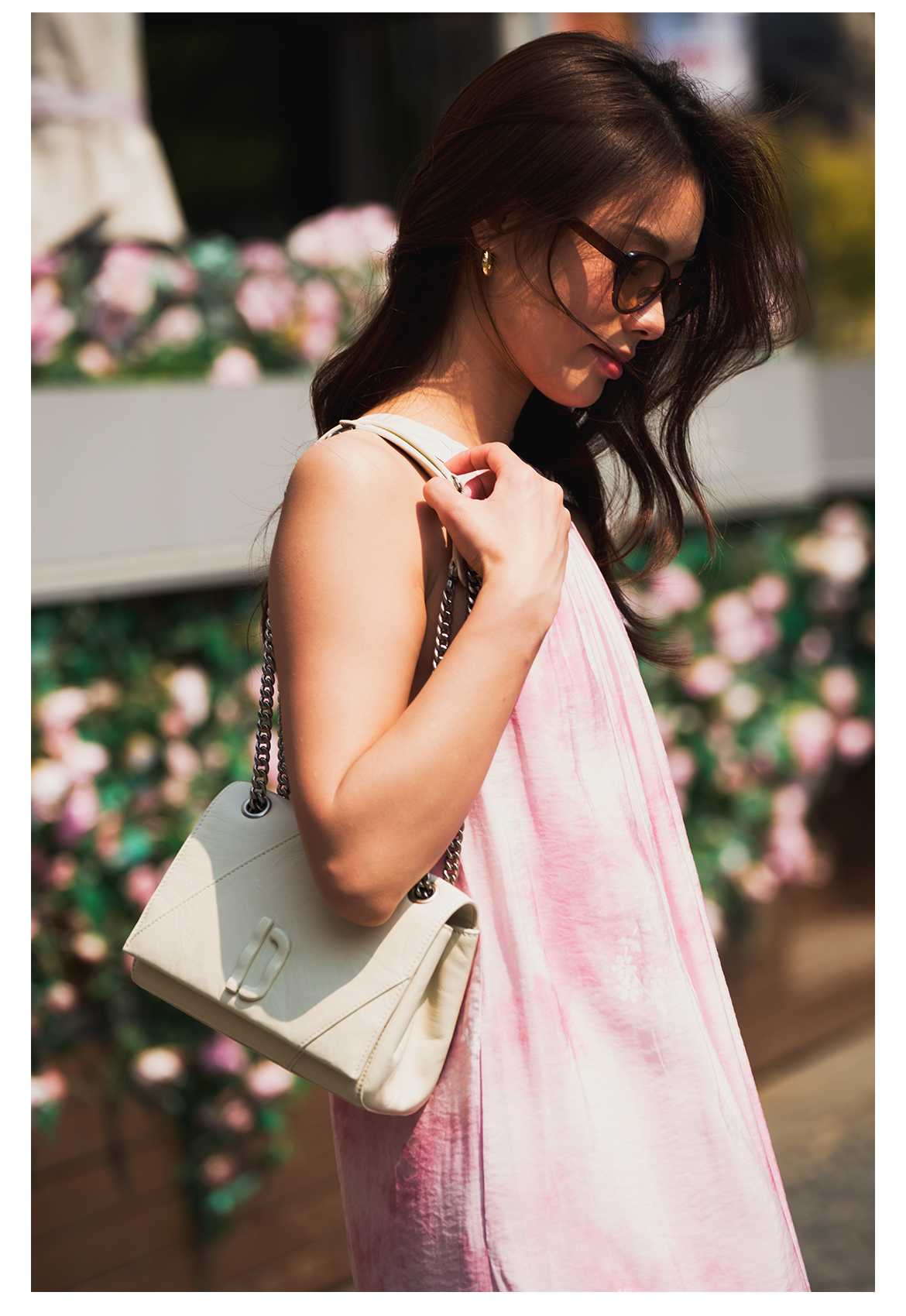 チェーン バッグ エレガント金具付きミニチェーンショルダー