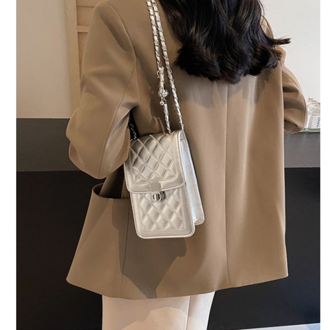 チェーン バッグ キルティング風携帯ポシェット チェーン付きミニショルダーバッグ
