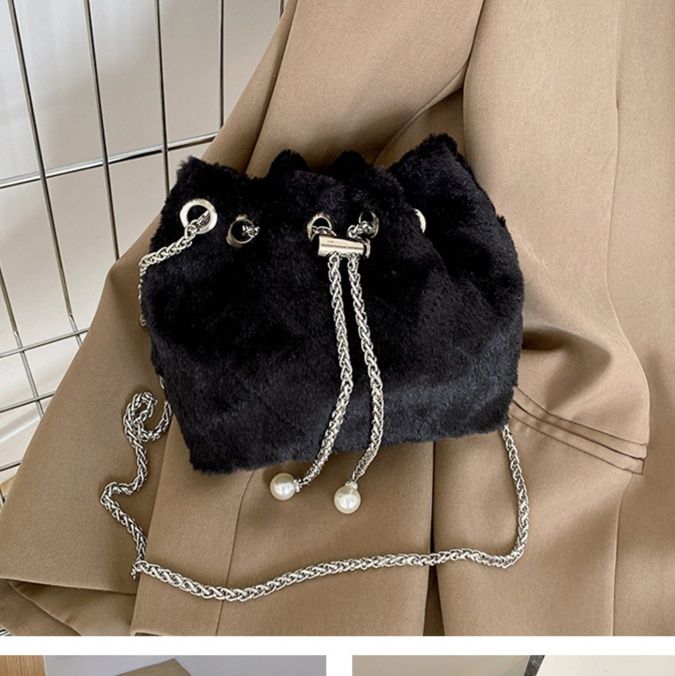 チェーン バッグ フェイクファー巾着チェーンミニショルダーバッグ