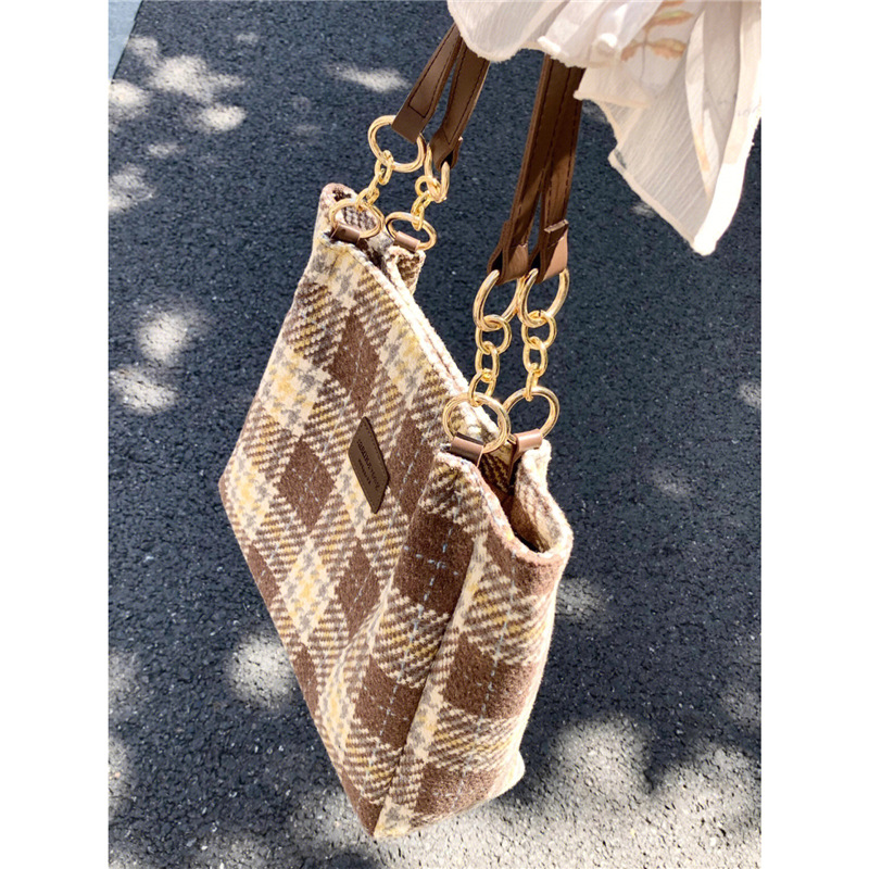 チェーン バッグ 格子柄ツイード調大容量トートバッグ金鎖チェーン付き