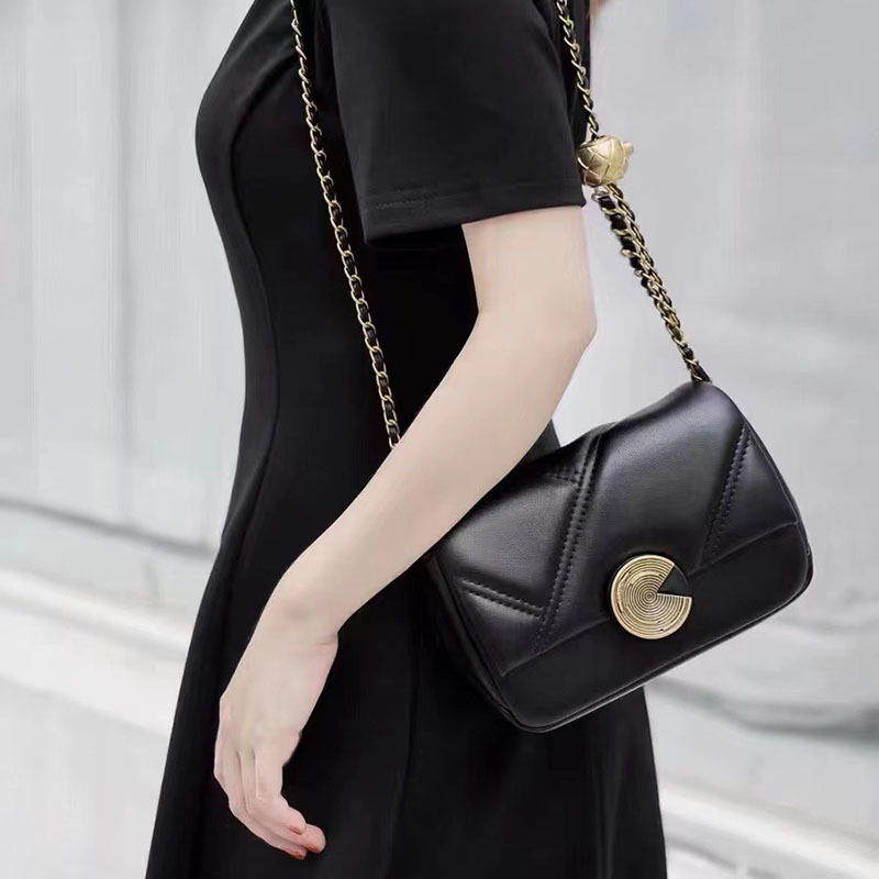 https://fulmo-img-server.com/chai-ny/290af0f6-ba08-41f3-891e-312ffd165fa4.jpg