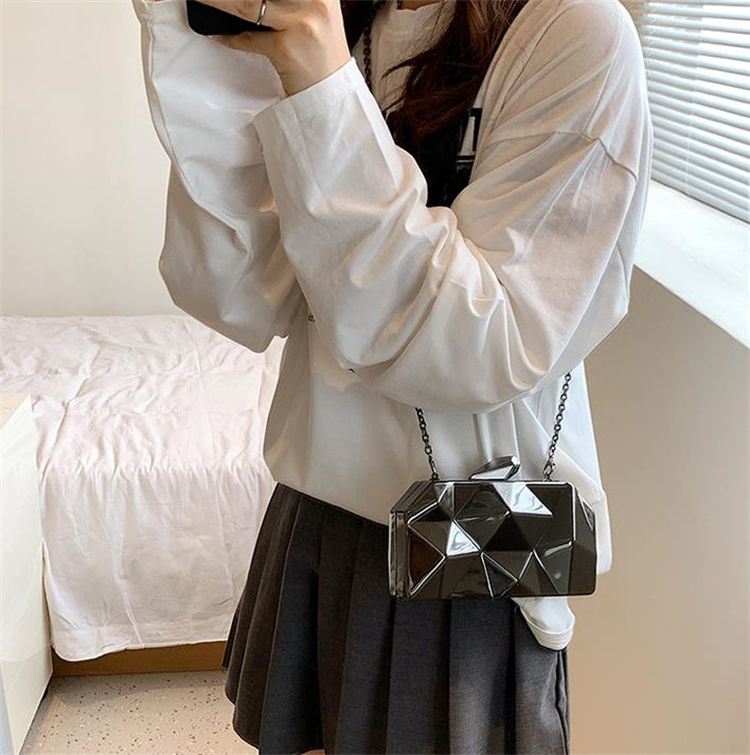https://fulmo-img-server.com/chai-ny/2edc36f4-b72a-405c-b550-37bc3de7adfb.jpg