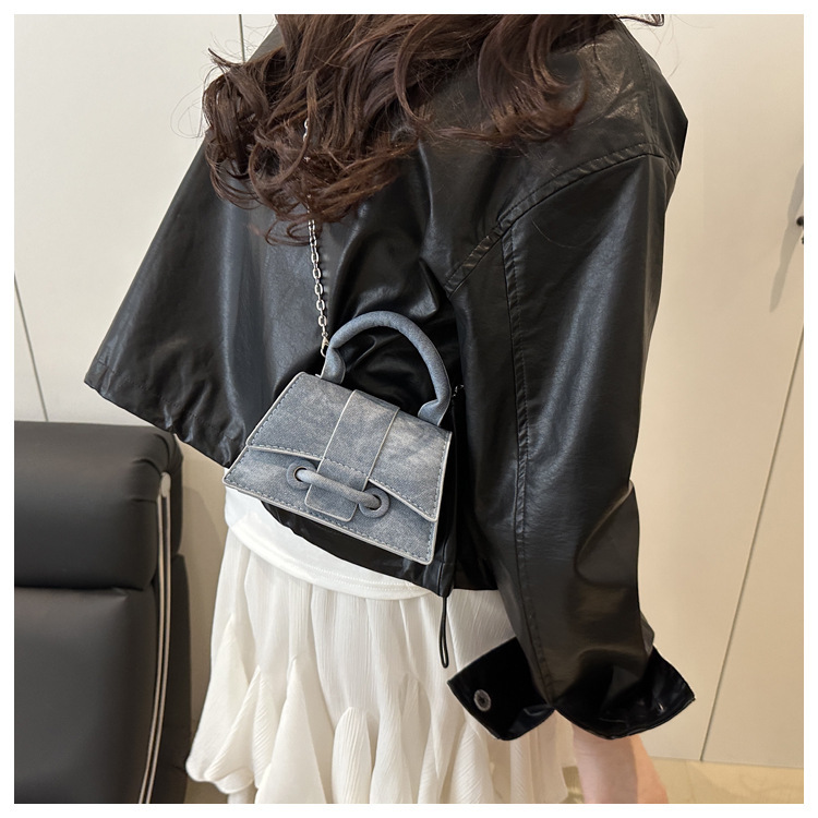 チェーン バッグ レディース ミニチェーン ハンドバッグ スクエア型 上品