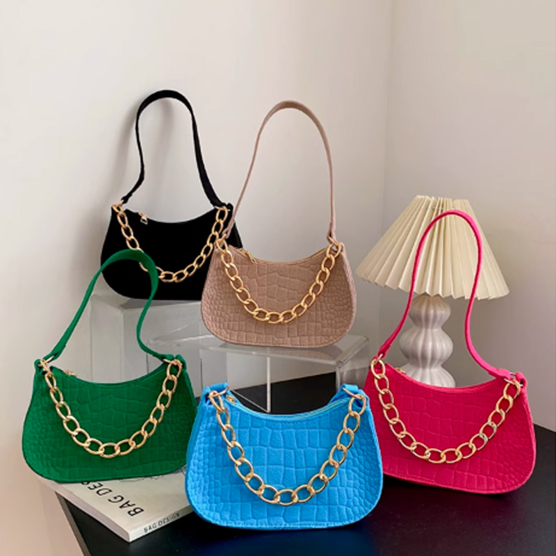 チェーン バッグ レディース ミニショルダーバッグ チェーン付き 小さめバッグ