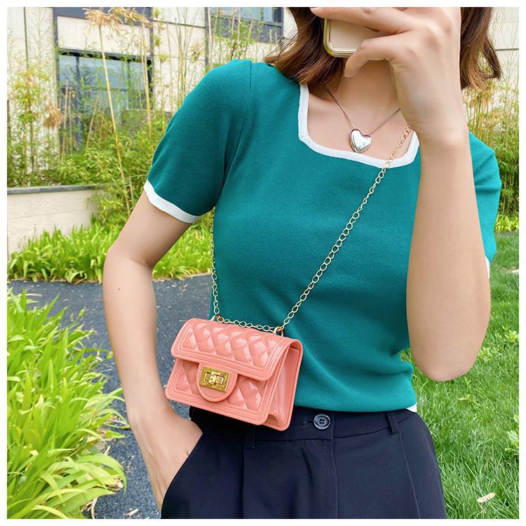 チェーン バッグ 艶やかキルティング ミニ チェーン ショルダー バッグ