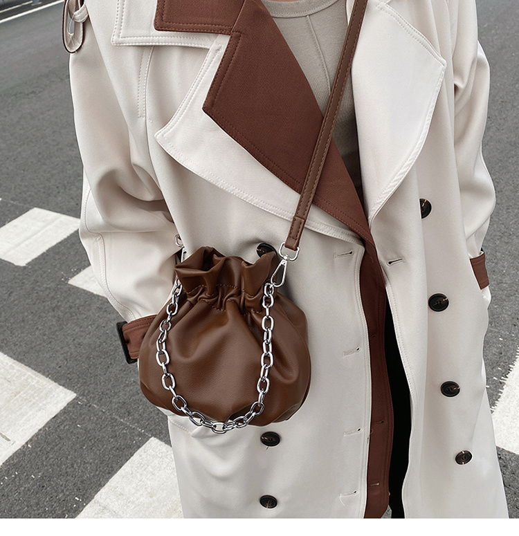 チェーン バッグ レトロ巾着型チェーンバッグ斜めがけショルダー
