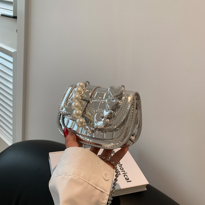 チェーン バッグ パールチェーンミニショルダーバッグ 斜め掛け対応