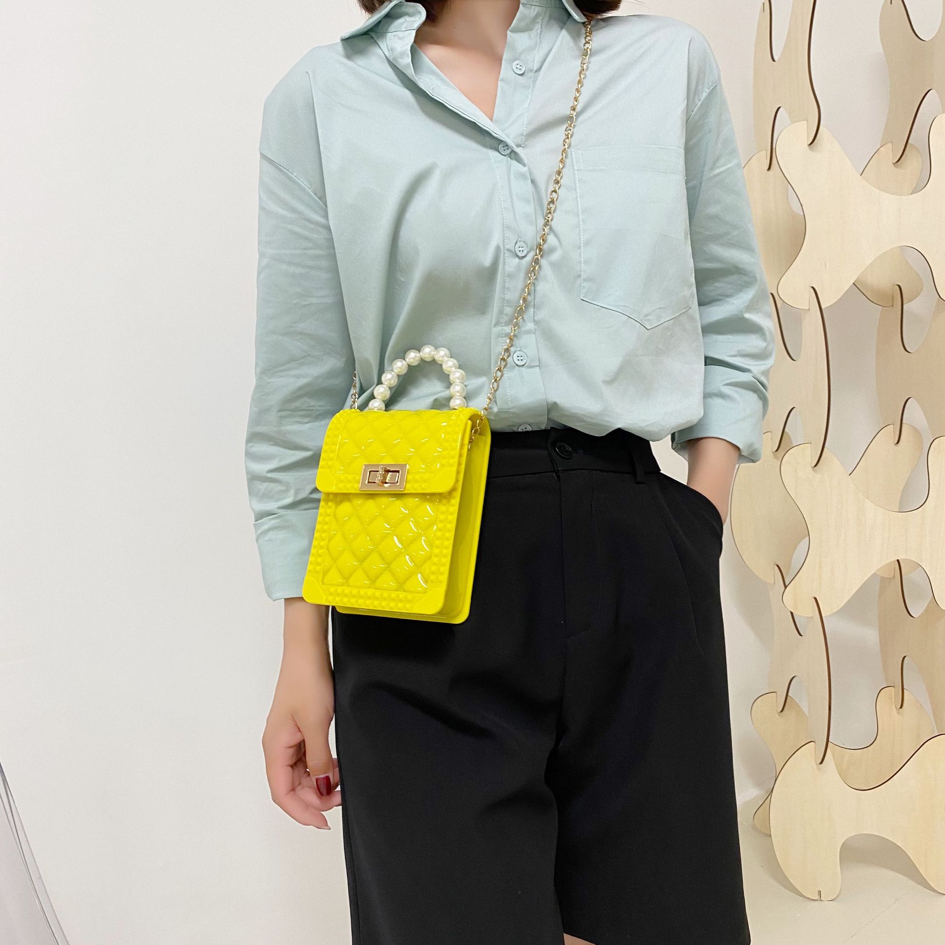 チェーン バッグ キルティング調ミニショルダーバッグ パール付きチェーンバッグ