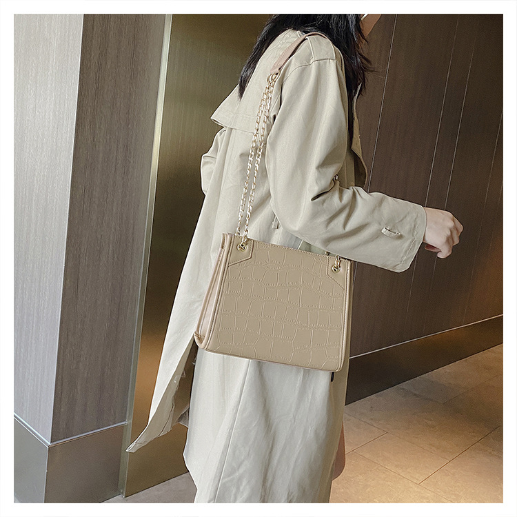 チェーン バッグ 女性用クロコダイル型押しショルダーバッグ通勤通学