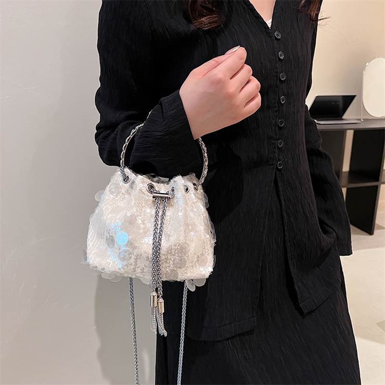 チェーン バッグ スパンコール巾着型チェーンバッグ 結婚式宴会用