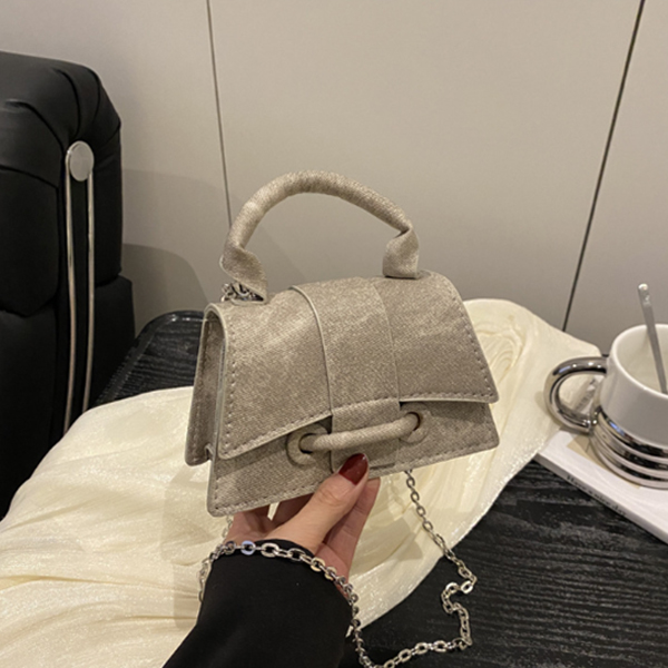 チェーン バッグ レディース ミニチェーン ハンドバッグ スクエア型 上品