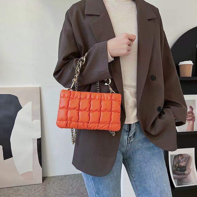 チェーン バッグ 女性用小型キルティングショルダー鞄キルティングバッグ