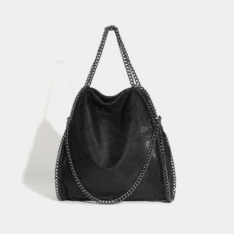 チェーン バッグ チェーン付ショルダーバッグ縦型四角レトロ調