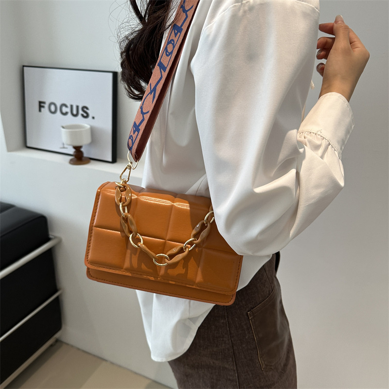 https://fulmo-img-server.com/chai-ny/b22a0f13-63e5-4621-a171-a74877886aa5.jpg