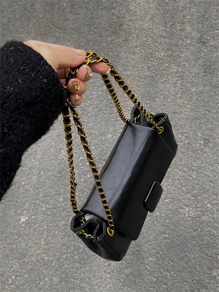 チェーン バッグ 春夏トレンド チェーンショルダーバッグ 脇下バッグ