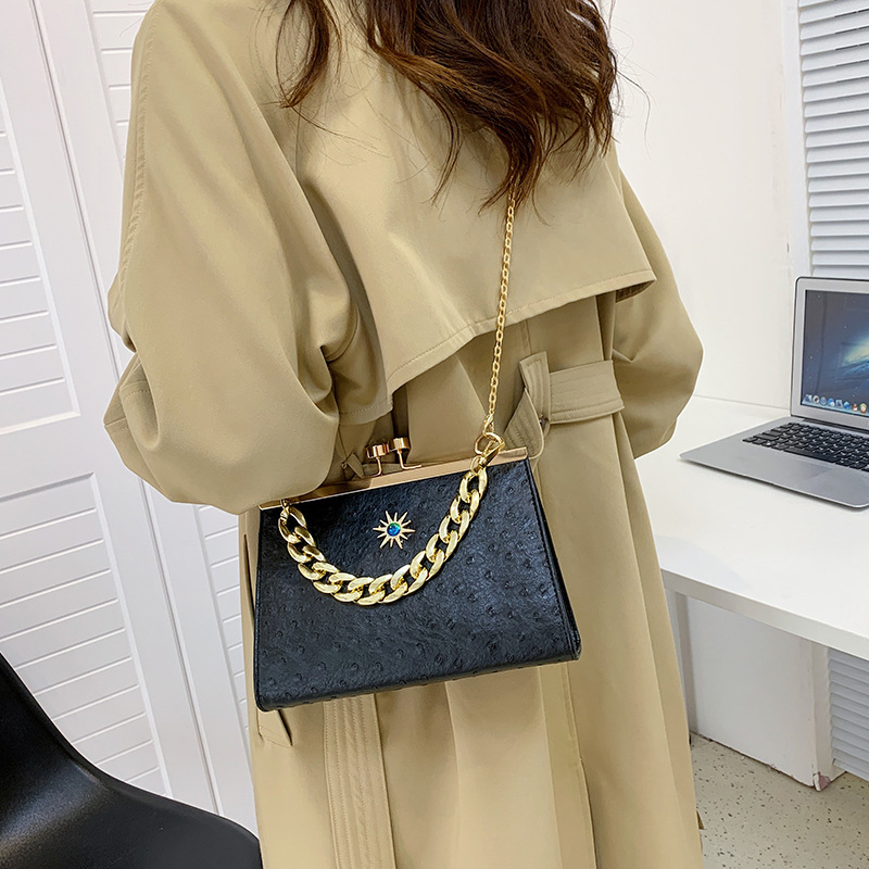 チェーン バッグ がま口チェーンバッグ 小ぶり ショルダー レディース