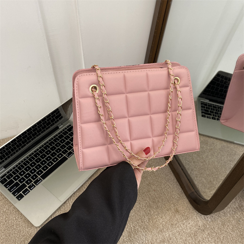 チェーン バッグ キルティング チェーン ショルダー