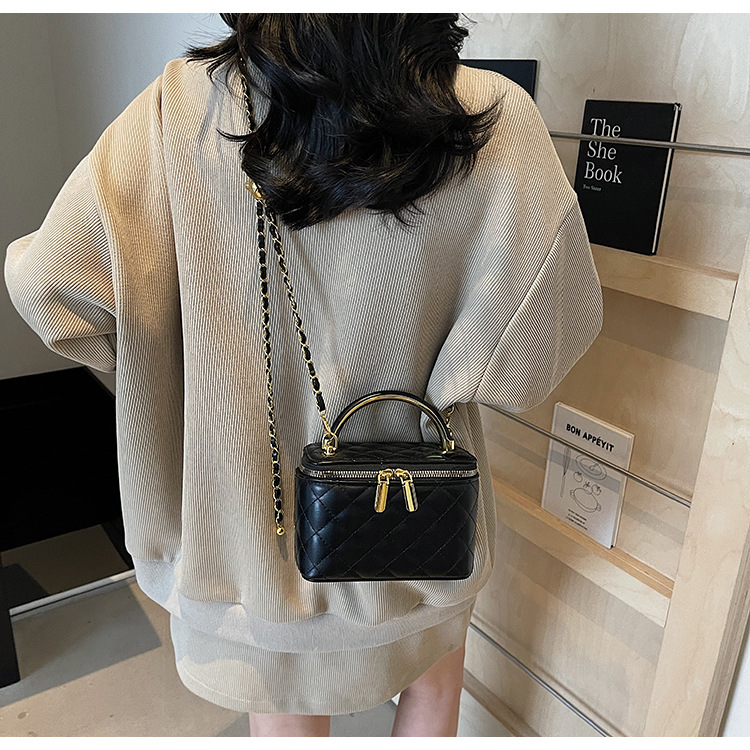 https://fulmo-img-server.com/chai-ny/bef033a6-ffa2-4f55-ba8d-cfcf9c399015.jpg