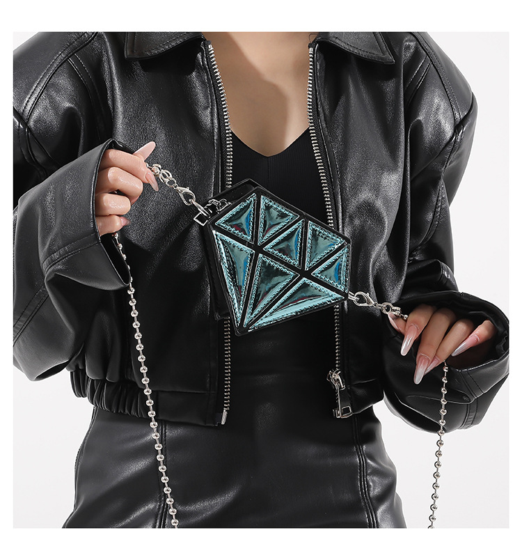 チェーン バッグ ダイヤモンド型ミニショルダーバッグ キラキラ輝く小物入れ チェーン付き