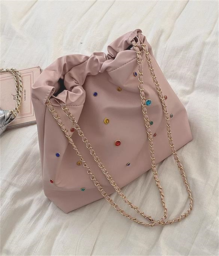 チェーン バッグ カラフルスタッズ付きチェーン巾着バッグ
