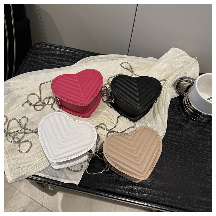 https://fulmo-img-server.com/chai-ny/e563ca53-eeae-4e07-b4b4-1f0e069609cb.jpg