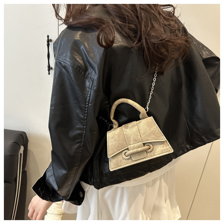 チェーン バッグ レディース ミニチェーン ハンドバッグ スクエア型 上品