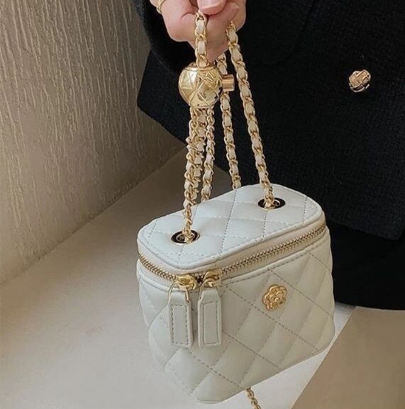 チェーンバッグ キルティング 菱形格子バッグ