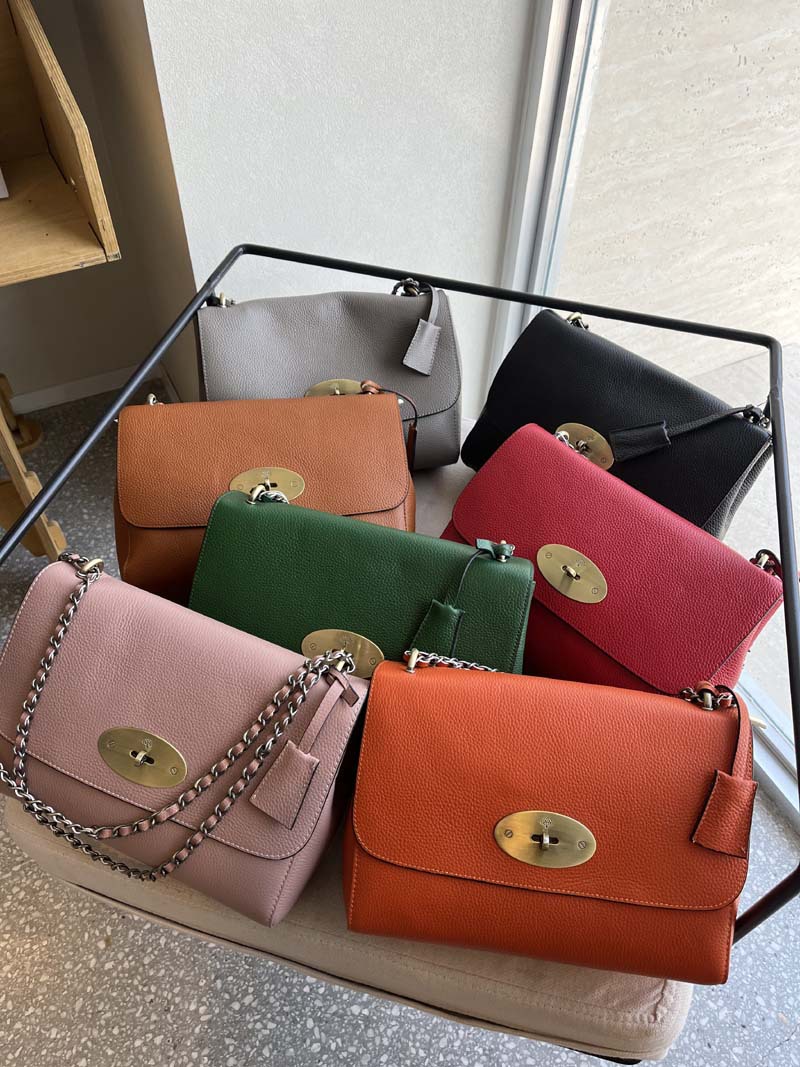 チェーンバッグ ショルダー クラシック金具フラップチェーンバッグ