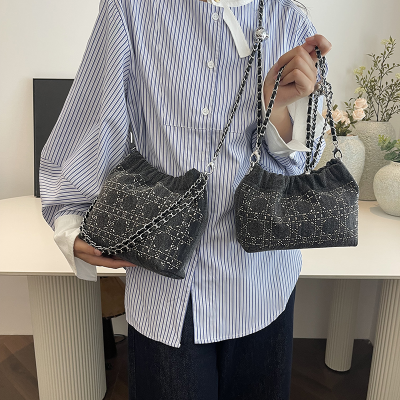 チェーンバッグ ショルダー きらめき巾着チェーンショルダー