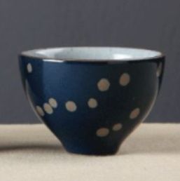 茶碗 シンプル水玉模様湯吞み茶碗