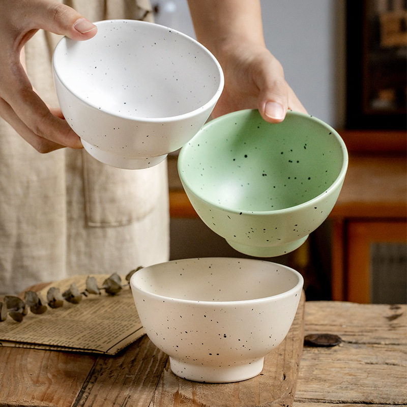 茶碗 斑点模様が映えるレトロ風陶器のご飯茶碗