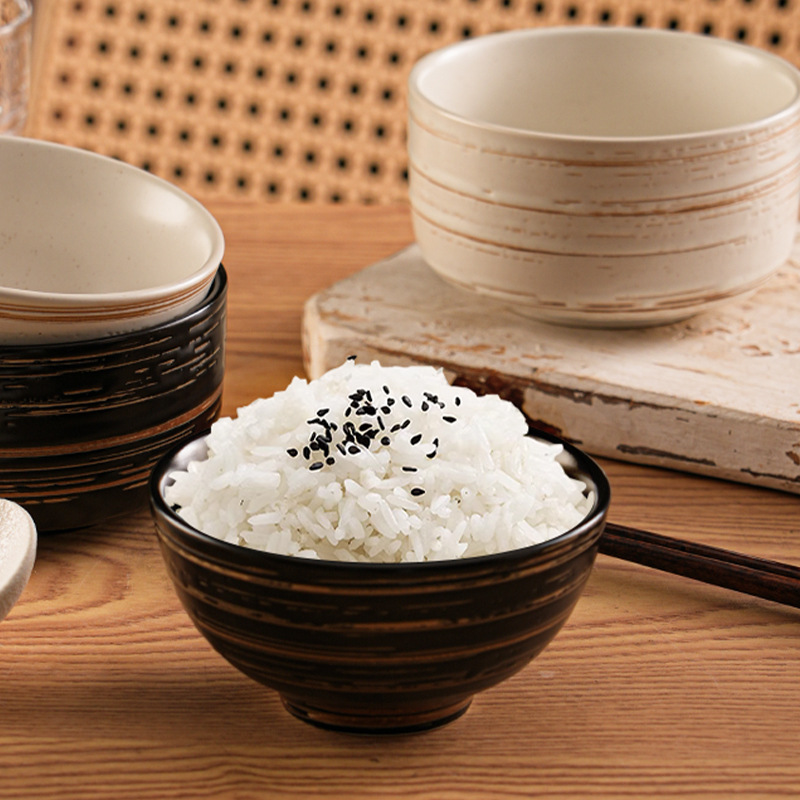 茶碗 手轆目模様の風合い豊かなご飯茶碗