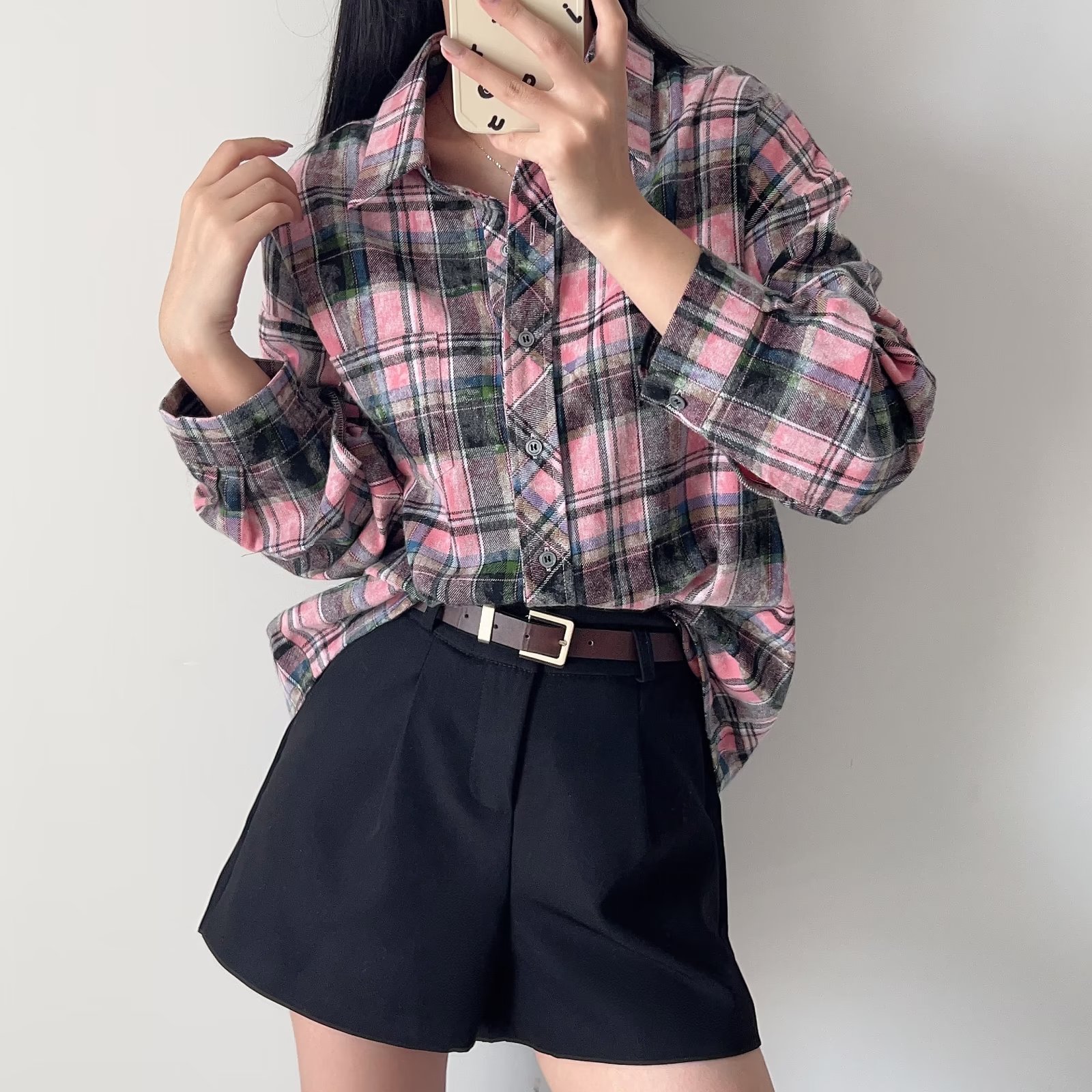 シワ加工チェックシャツ