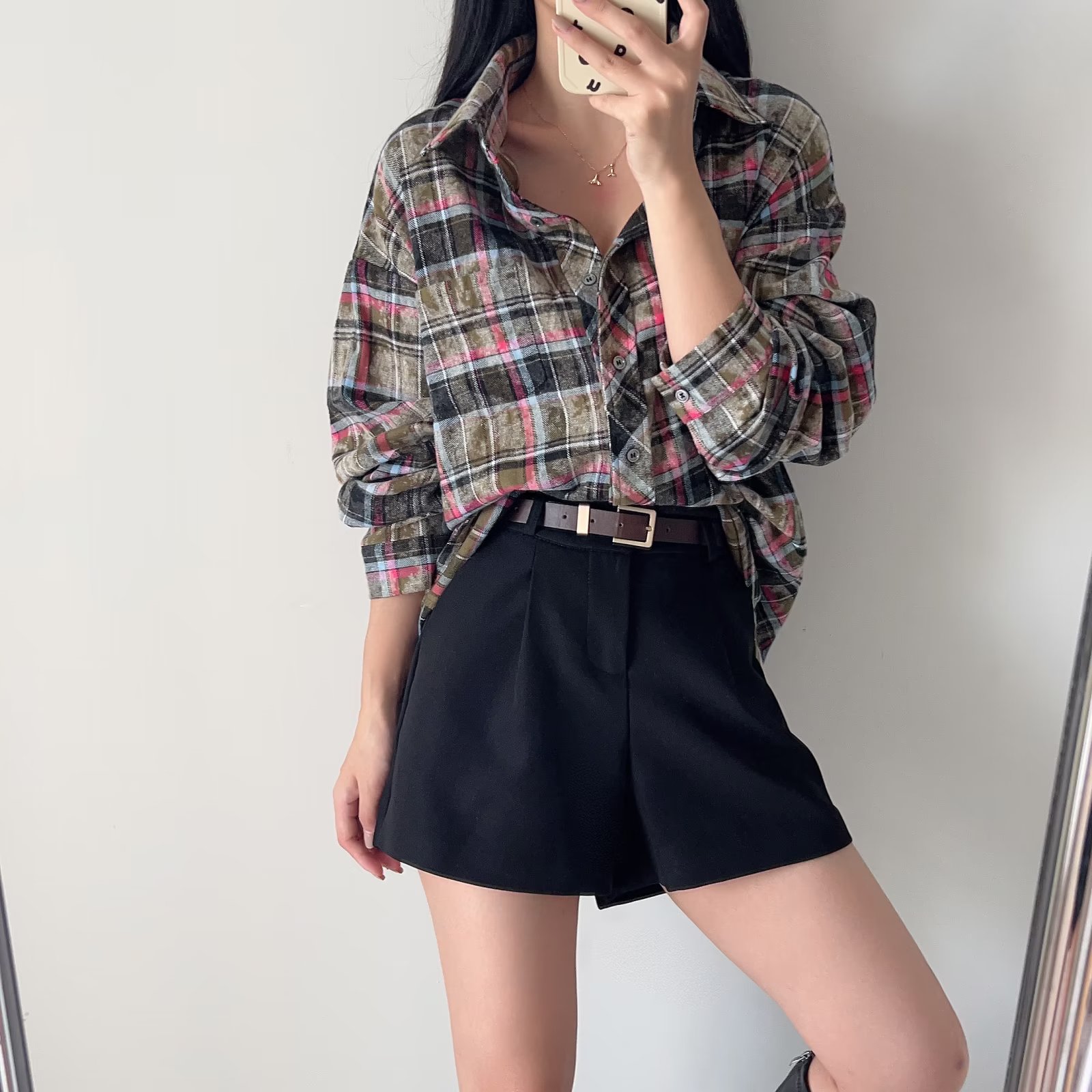 シワ加工チェックシャツ