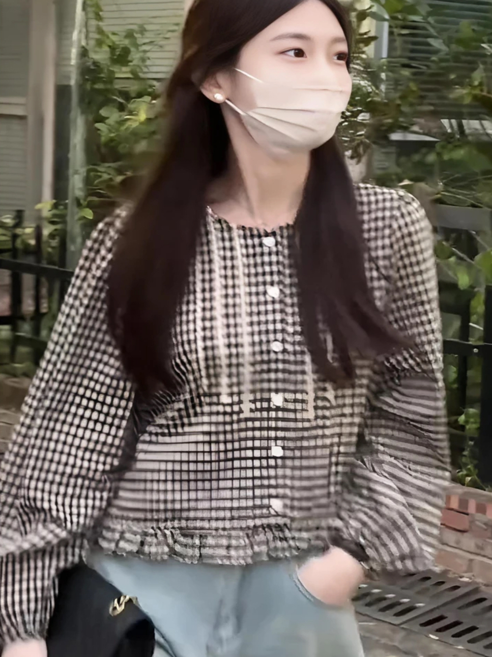 https://fulmo-img-server.com/checkly/6bdded70-3d8f-48b0-89df-a687cfe5cf70.jpg