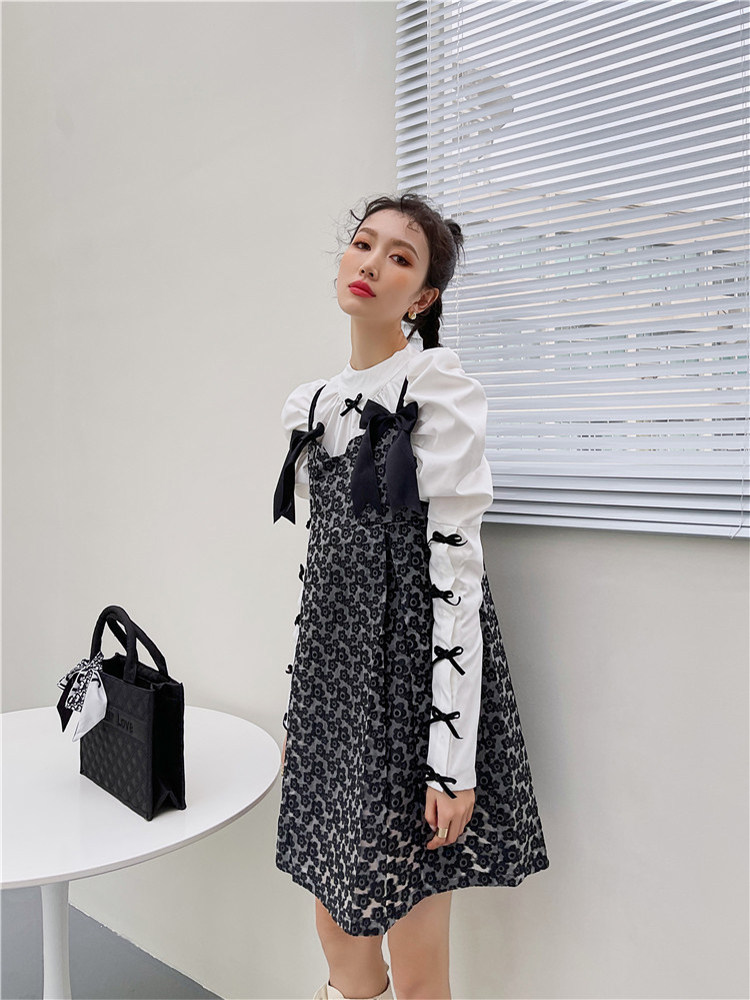 チェック 服 パフスリーブブラウス重ね着風花柄キャミソールドレス