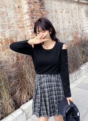 https://fulmo-img-server.com/checkystyle/1650149bdae24edc90ad7f8132dd8fec.jpeg