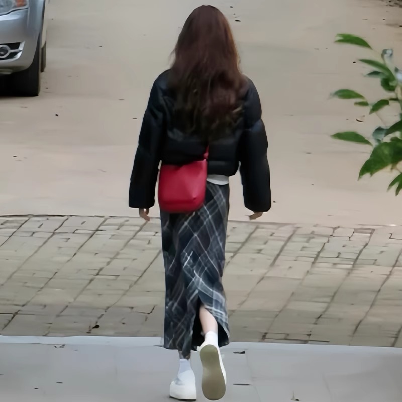 https://fulmo-img-server.com/checkystyle/25e266c0-5e60-4535-b5c6-3ab88b9be55d.jpg