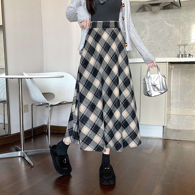 チェックスカート ふんわりチェック柄ロングスカート