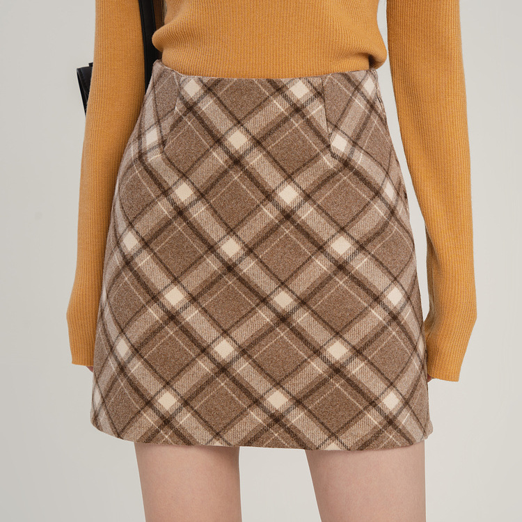 チェックスカート 斜め格子柄のウール混タイトミニスカート