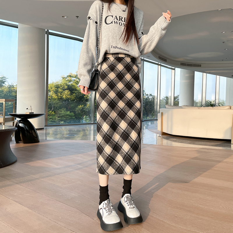 https://fulmo-img-server.com/checkystyle/f5078b86-9dfe-4a8c-a0b0-339bea097c9e.jpg
