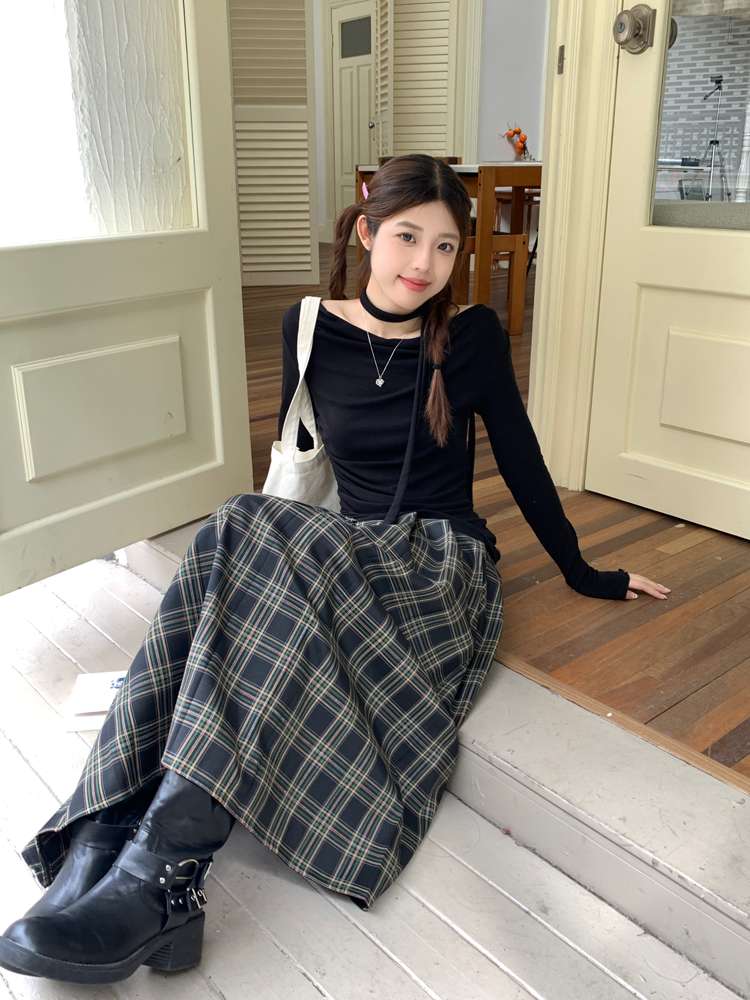 クラシカルプリーツチェックスカート